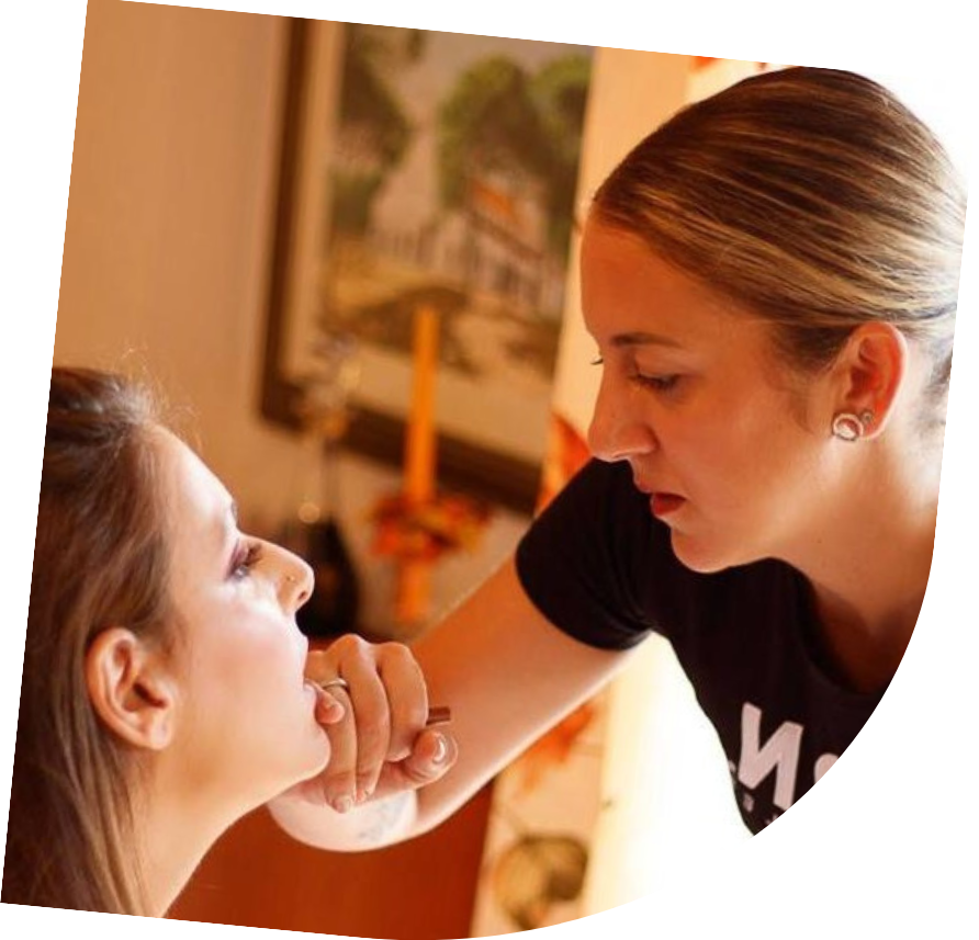 Maquillaje-para-eventos-Peluqueria-Mi&Chic